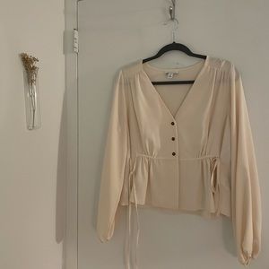 ✨LIKE NEW✨ Topshop blouse